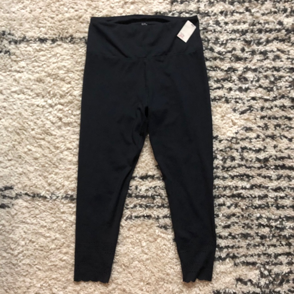 Cropped Yoga Pants